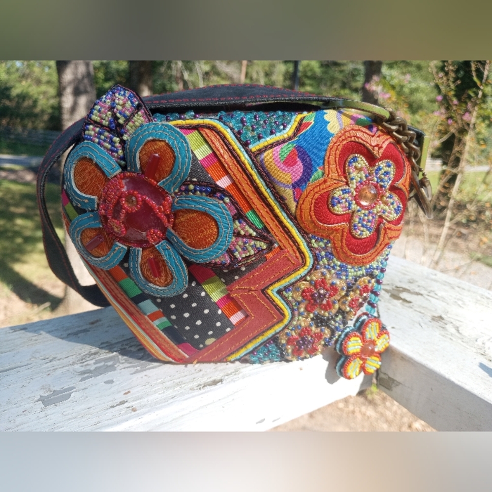 MARY FRANCES Beaded Embellished Clamshell Purse